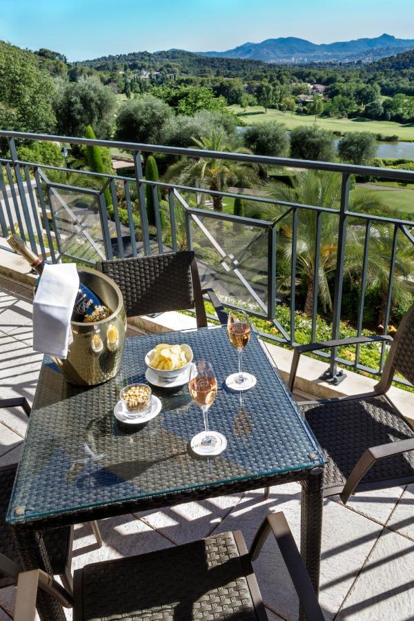 Royal Mougins Golf, Hotel & Spa De Luxe Екстер'єр фото