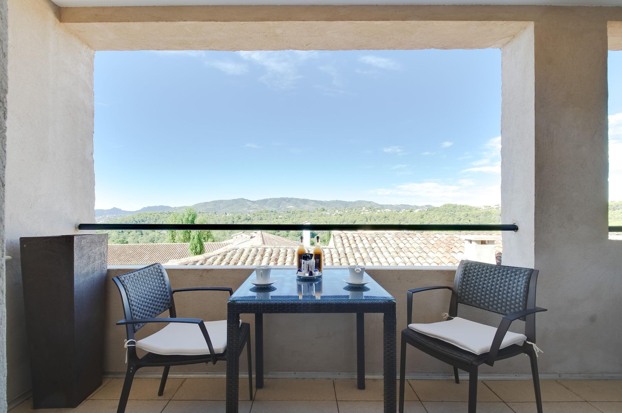 Royal Mougins Golf, Hotel & Spa De Luxe Екстер'єр фото