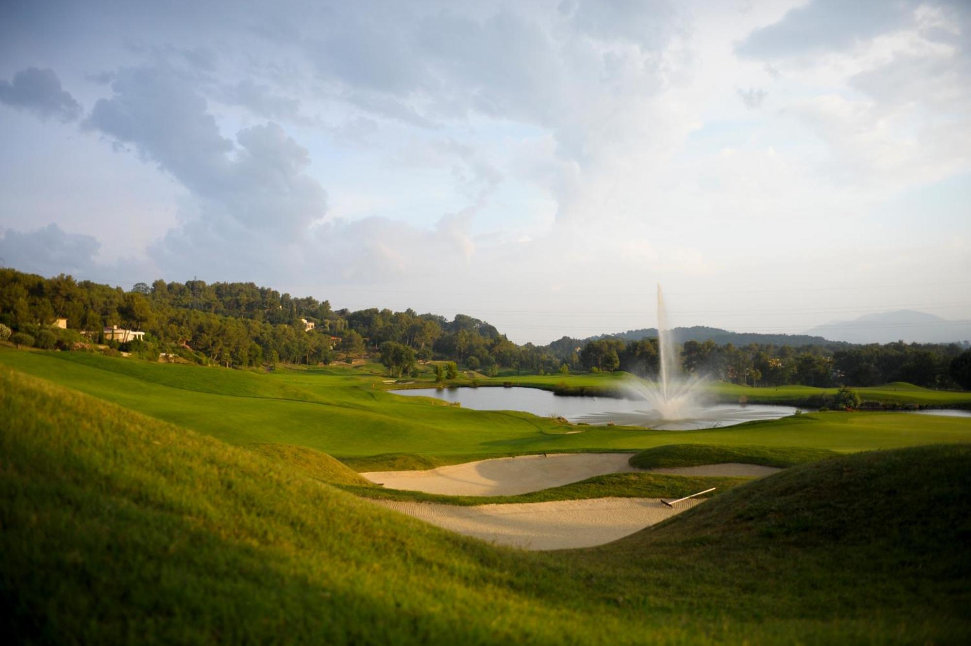 Royal Mougins Golf, Hotel & Spa De Luxe Екстер'єр фото