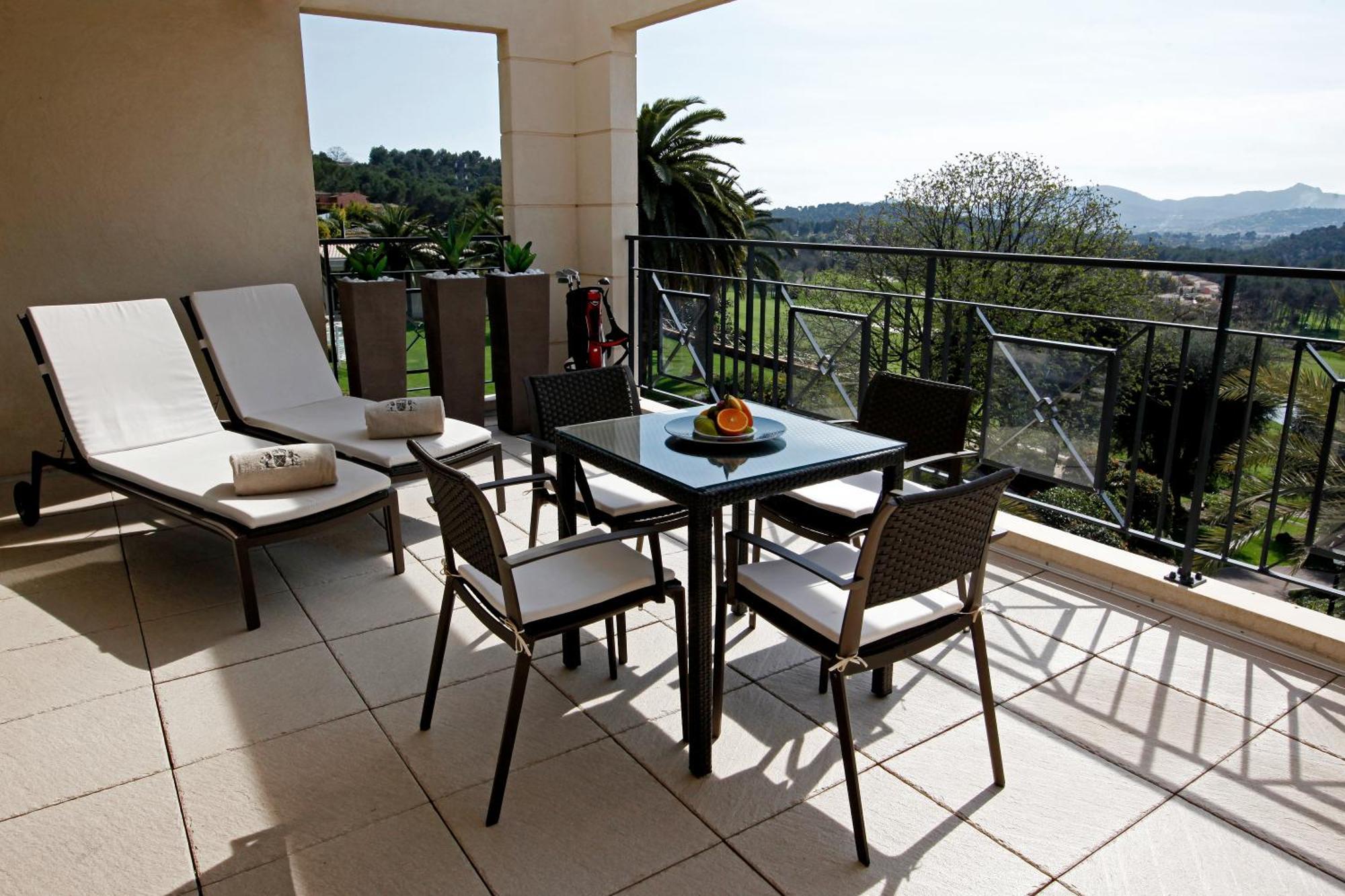 Royal Mougins Golf, Hotel & Spa De Luxe Номер фото